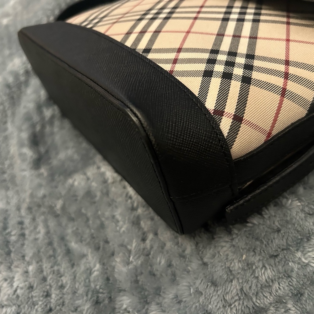 Burberry Black and Cream Check Crossbody Bag - Picture 14 of 15